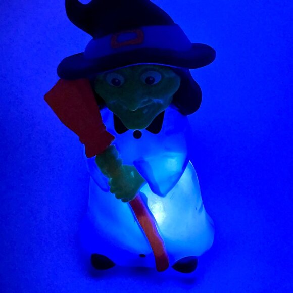 Halloween Light-Up Sound & Motion Ghost & Witch Decorations - Picture 5 of 9